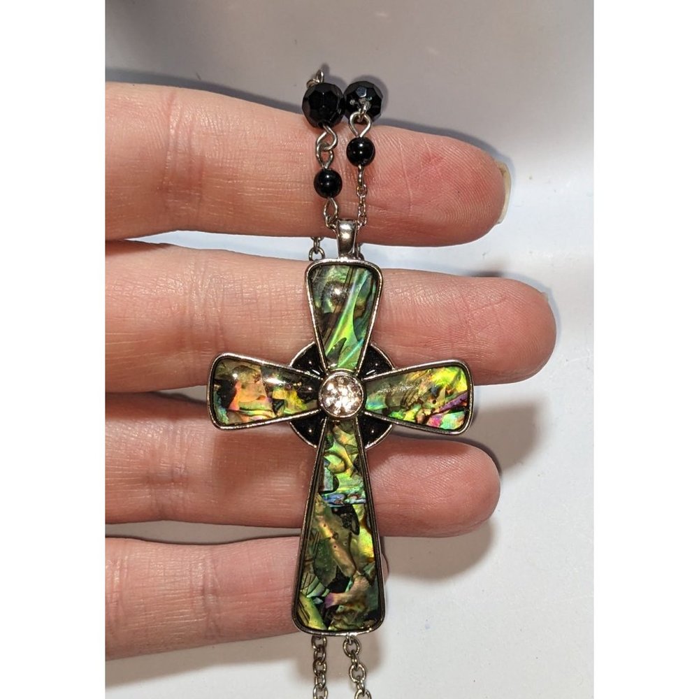 Abalone Beaded Cross Necklace - Picture 5 of 6